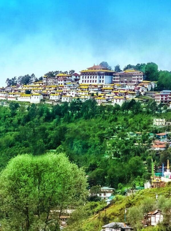 Bomdila – Dirang – Tawang – Bhalukpong Tour