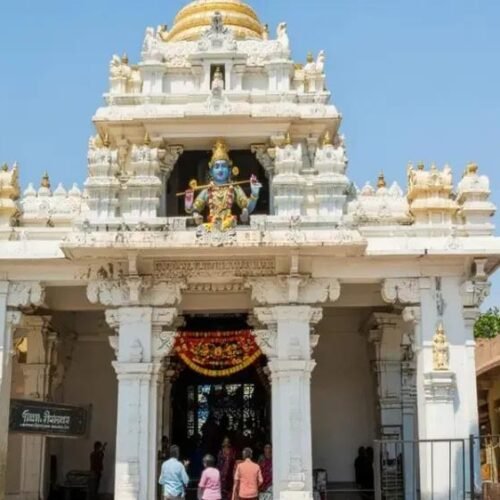 Coastal Karnataka Escape – Beaches, Temples & Coastal Bliss