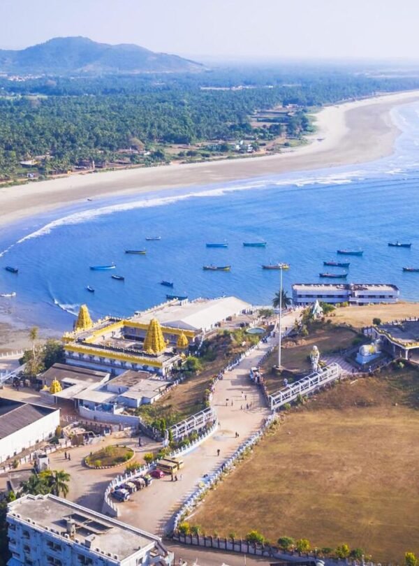 Coastal Karnataka Escape – Beaches, Temples & Coastal Bliss