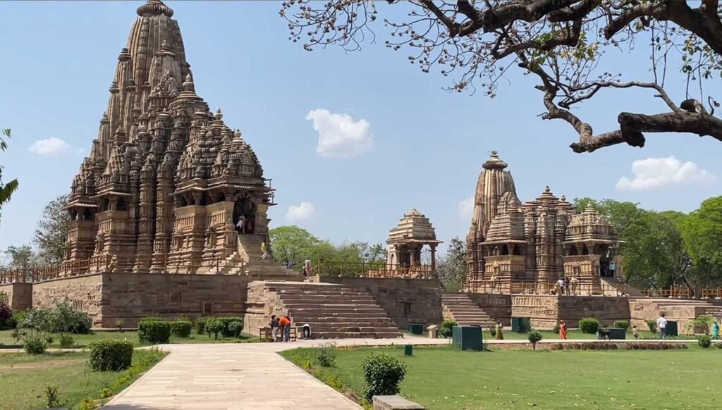 Khajuaraho Delhi