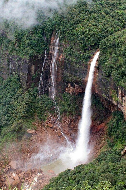 🌧️ Cherrapunji (Sohra) – Land of Waterfalls1